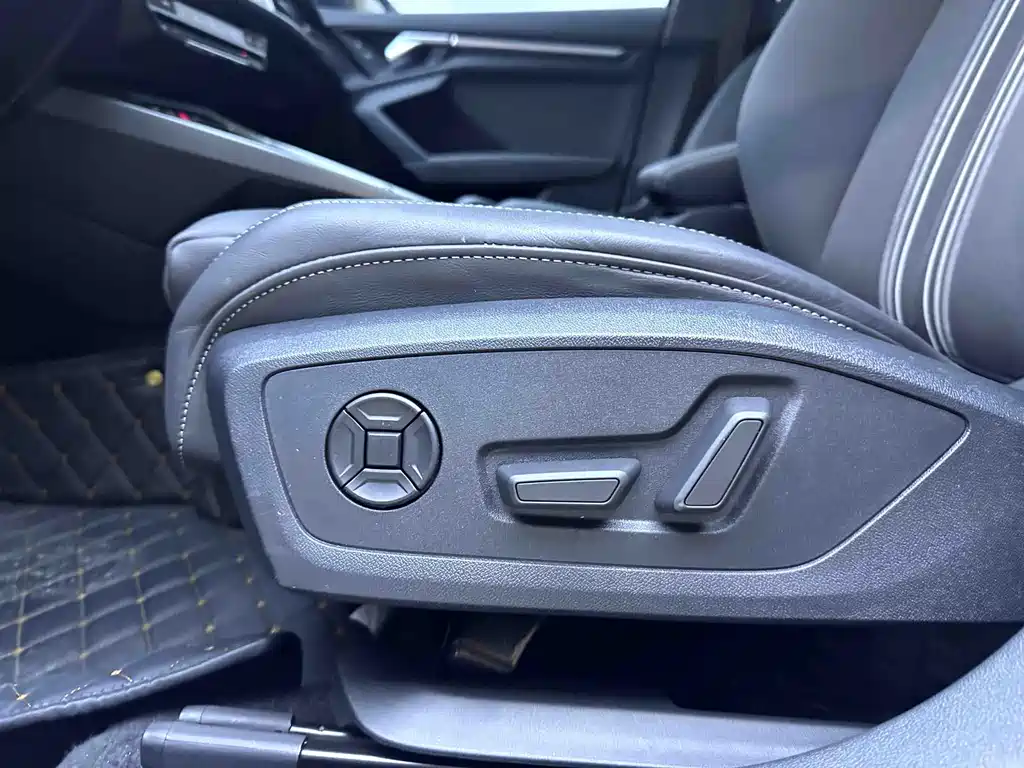 Audi A3 2023 facelift A3L Limousine 35 TFSI fashionable and sporty купить на сайте DeffCars