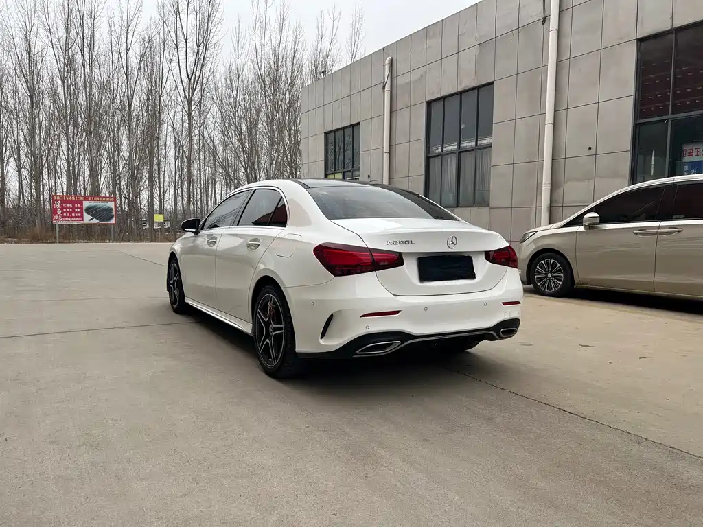 Mercedes-Benz A-Class 2023 A 200 L Fashion Model купить на сайте DeffCars