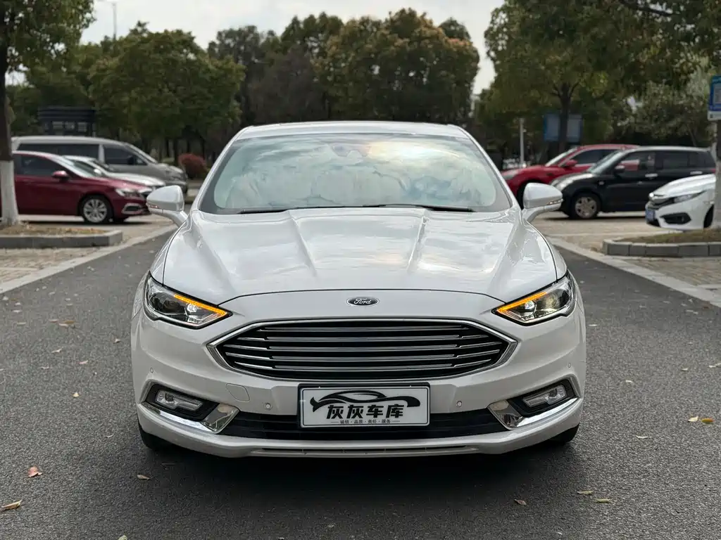 Mondeo 2017 EcoBoost 200 Luxury купить на сайте DeffCars