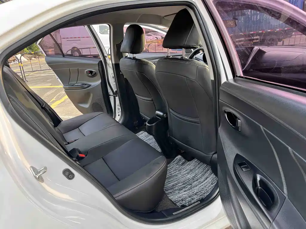 YARiS L 2020 1.5L CVT leading version купить на сайте DeffCars