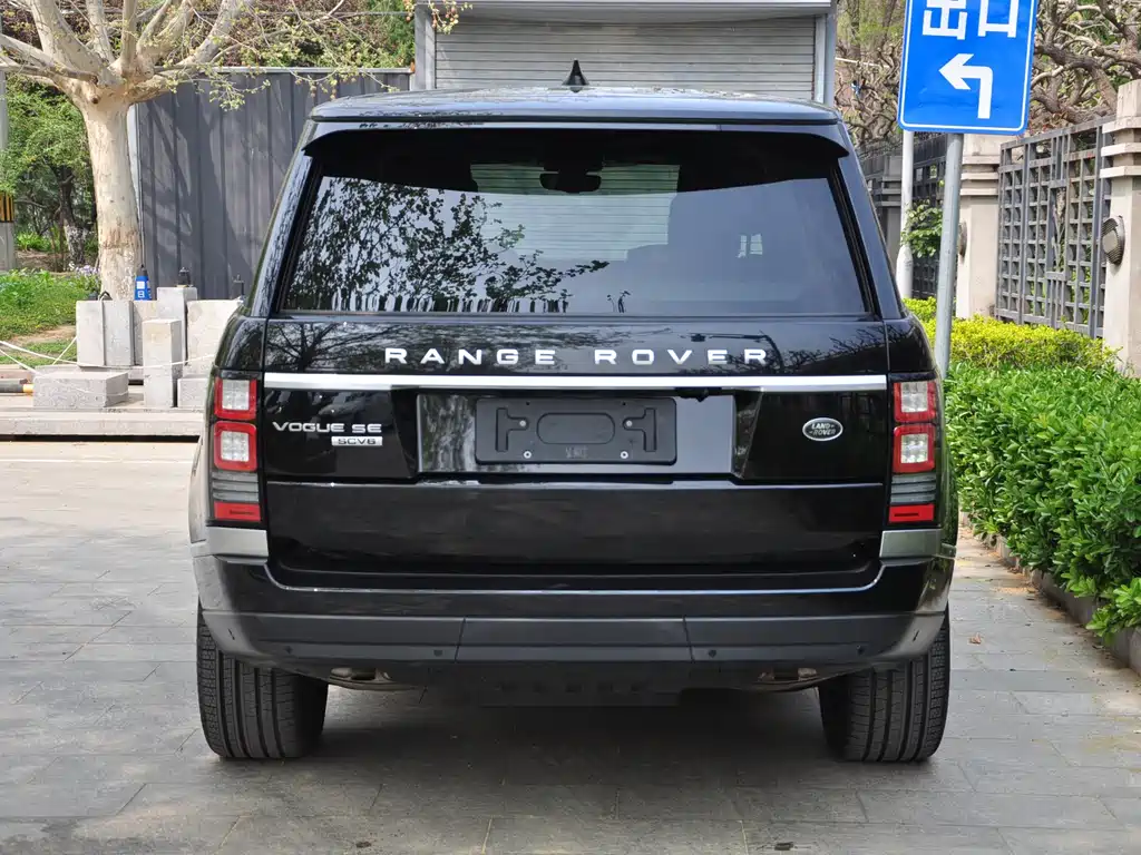 Range Rover 2017 3.0 SC V6 Vogue SE Genesis Extended Edition купить на сайте DeffCars