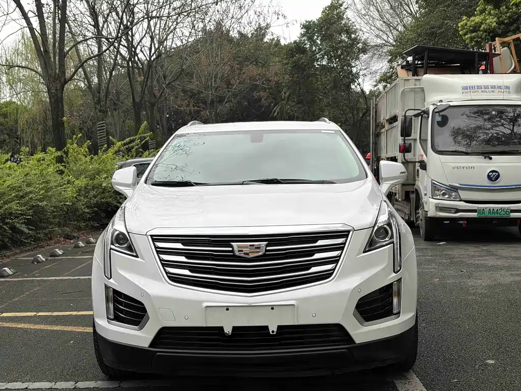 Cadillac XT5 2018 25T luxury model купить на сайте DeffCars