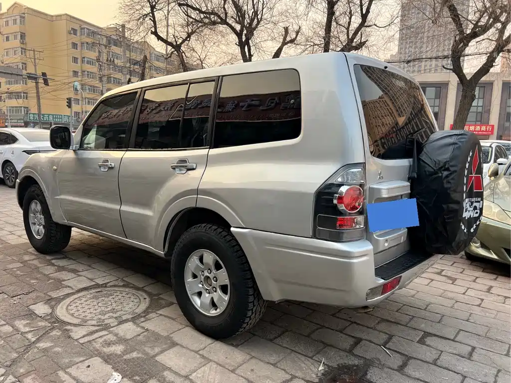 Pajero 2008 V73 3.0L MT GL купить на сайте DeffCars
