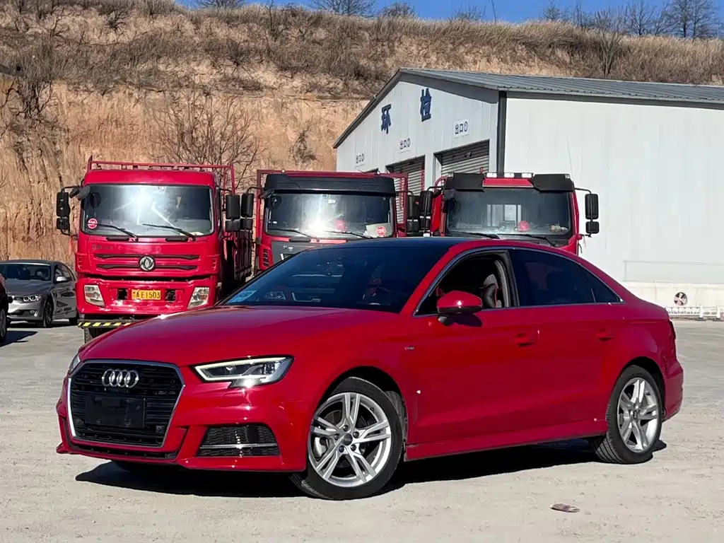 Audi A3 2019 Limousine 35 TFSI Fashion Type National VI купить на сайте DeffCars