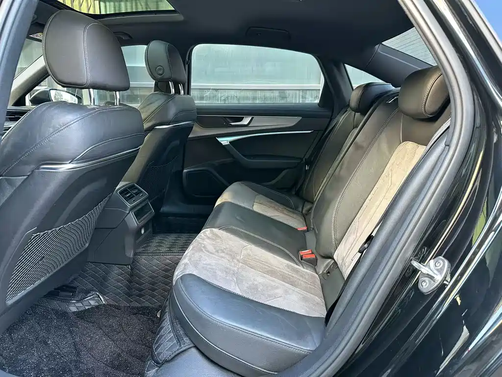 Audi A6L 2021 40 TFSI luxury and elegant model купить на сайте DeffCars