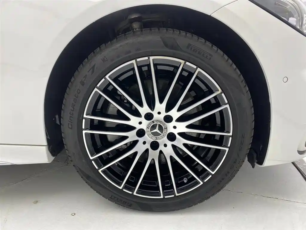 Mercedes-Benz C-Class 2024 facelift C 260 L sports version купить на сайте DeffCars