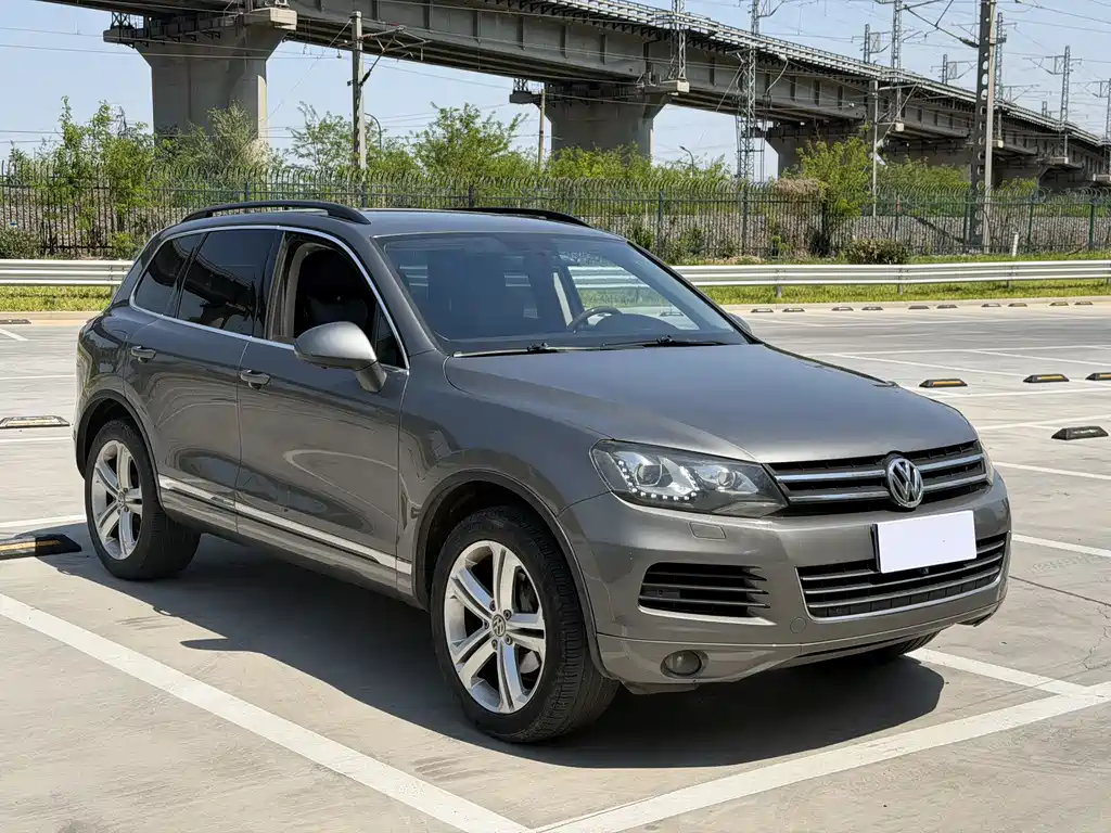 Touareg 2011 3.0TSI standard model купить на сайте DeffCars
