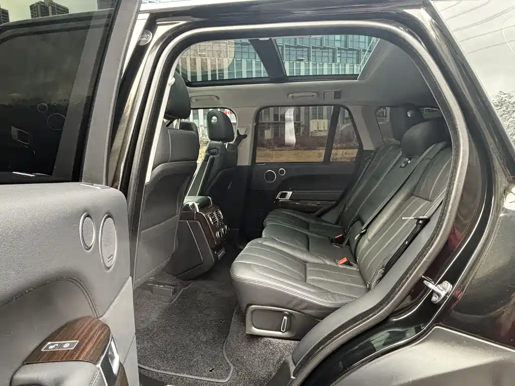 Range Rover 2015 3.0 TDV6 Vogue купить на сайте DeffCars