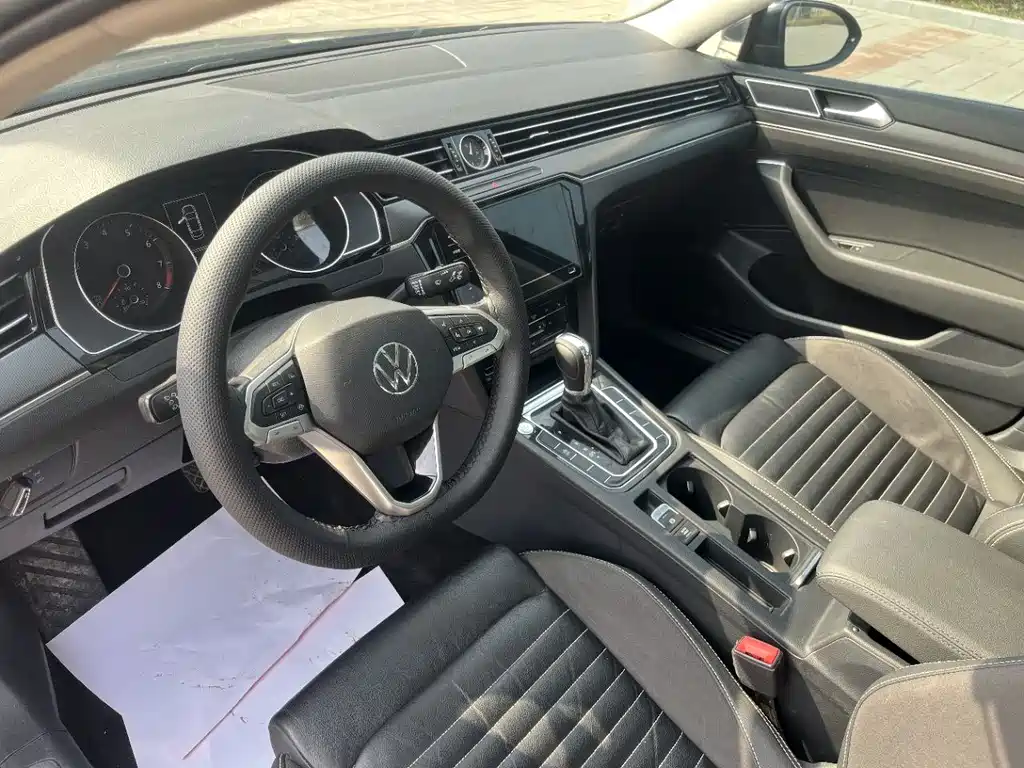 Magotan 2020 330TSI DSG leading model купить на сайте DeffCars