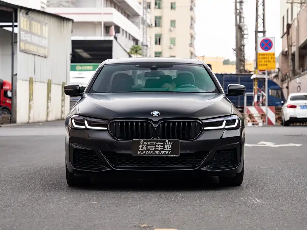 BMW 5 Series Imported 2021 540i Fashion Edition M Sports Package купить на сайте DeffCars