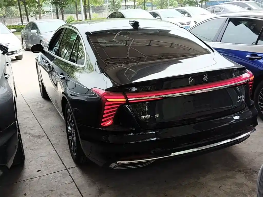 Hongqi H5 2024 2.0T Automatic Zhilianqichang Edition купить на сайте DeffCars