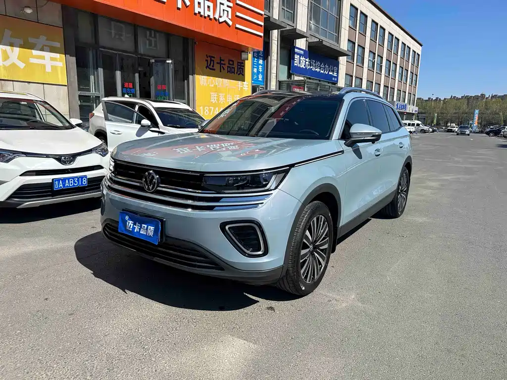 Lan Xun 2024 330TSI Luxury Touring Exclusive Model купить на сайте DeffCars