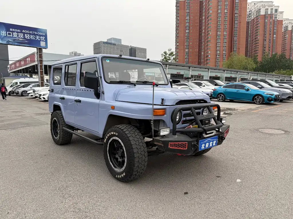 212 Classic 2023 Sniper 2.4T Manual Lightweight Model купить на сайте DeffCars
