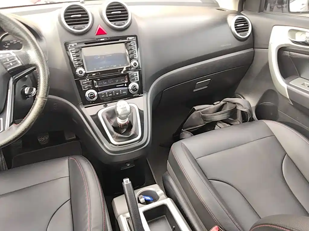 Haval H6 2016 upgraded version 1.5T manual two-wheel drive elite type купить на сайте DeffCars