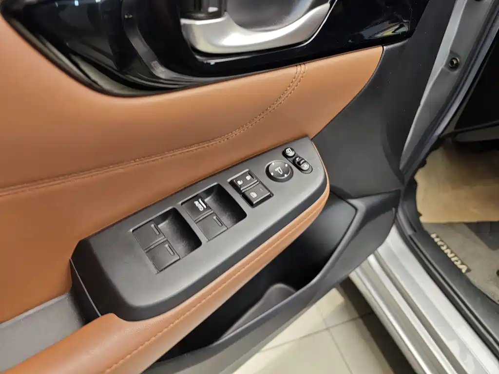 Lingpai 2019 180Turbo CVT flagship version National VI купить на сайте DeffCars