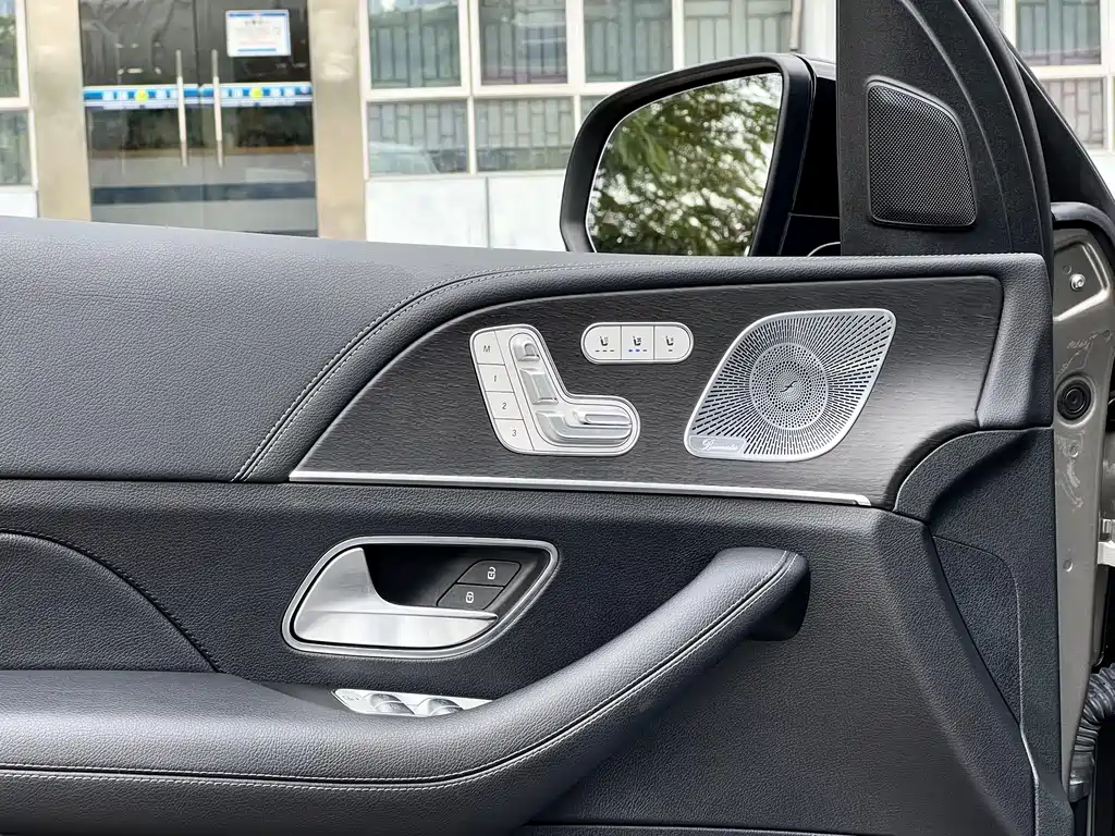 Mercedes-Benz GLS 2021 GLS 450 4MATIC luxury model купить на сайте DeffCars