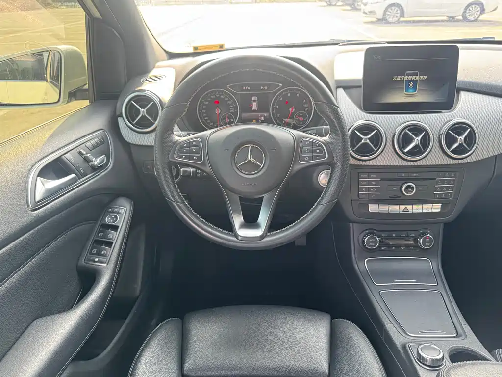 Mercedes-Benz B-Class 2017 B 200 Fashion Model купить на сайте DeffCars