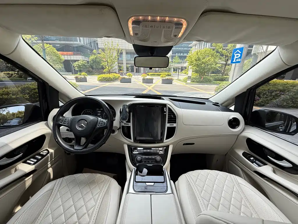 Vito 2021 2.0T Elite Edition 7 seats купить на сайте DeffCars