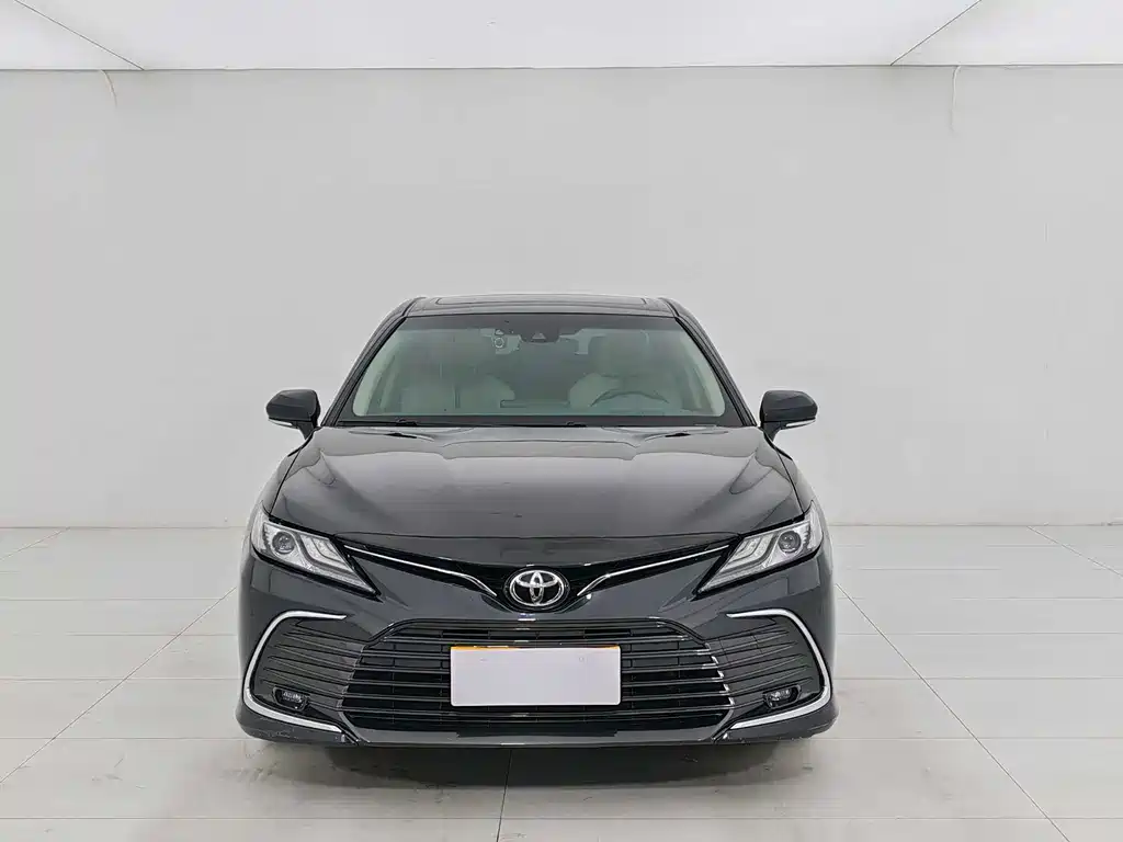 Camry 2021 2.0G Deluxe Edition купить на сайте DeffCars