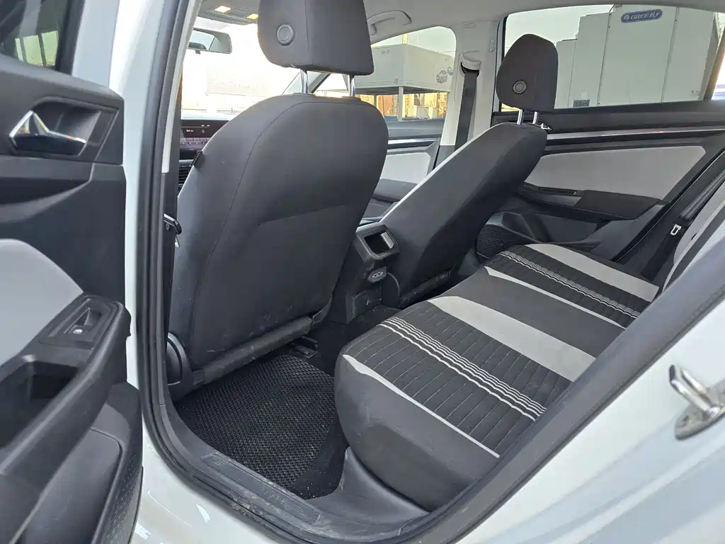 Bora 2024 200TSI DSG Changxing Edition купить на сайте DeffCars
