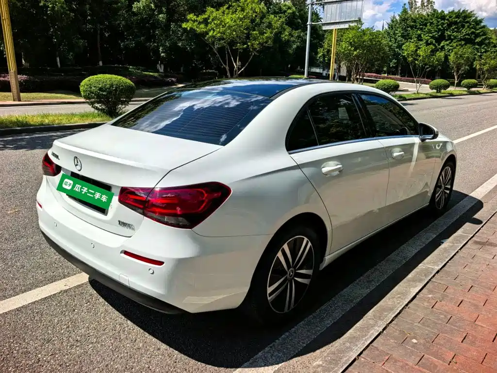 Mercedes-Benz A-Class 2020 facelift A 180 L купить на сайте DeffCars