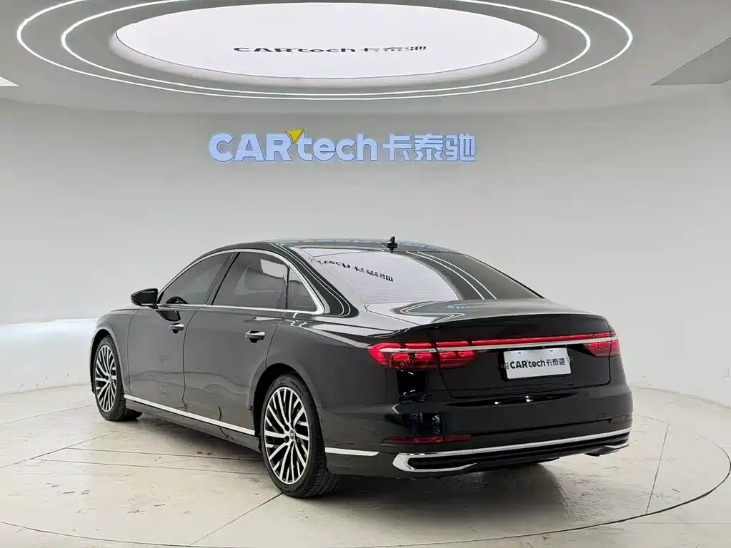 Audi A8 2023 A8L 50 TFSI quattro Premium Selection купить на сайте DeffCars