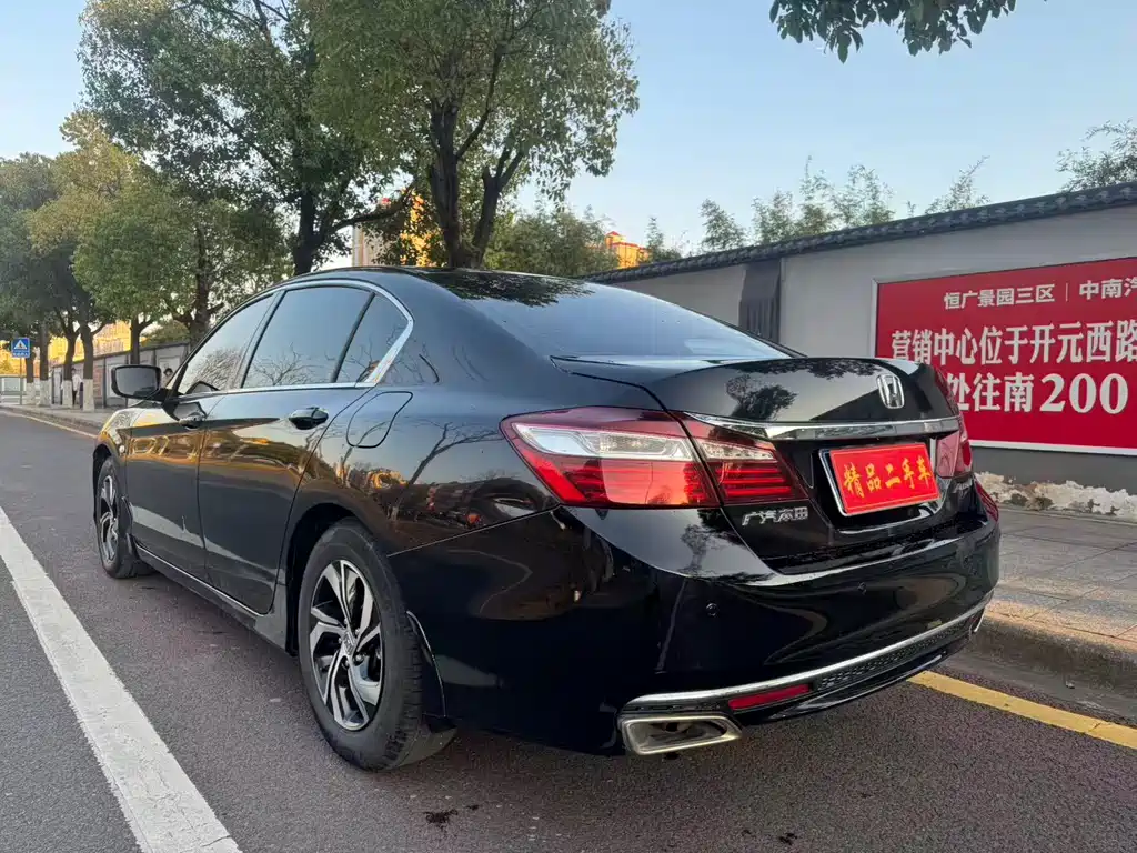 Accord 2016 2.0L Comfort Edition купить на сайте DeffCars