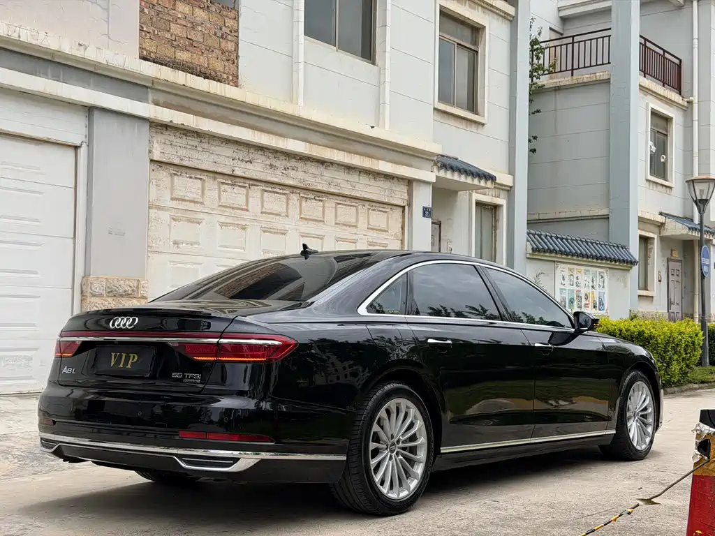 Audi A8 2018 A8L 55 TFSI quattro launch version elite model купить на сайте DeffCars