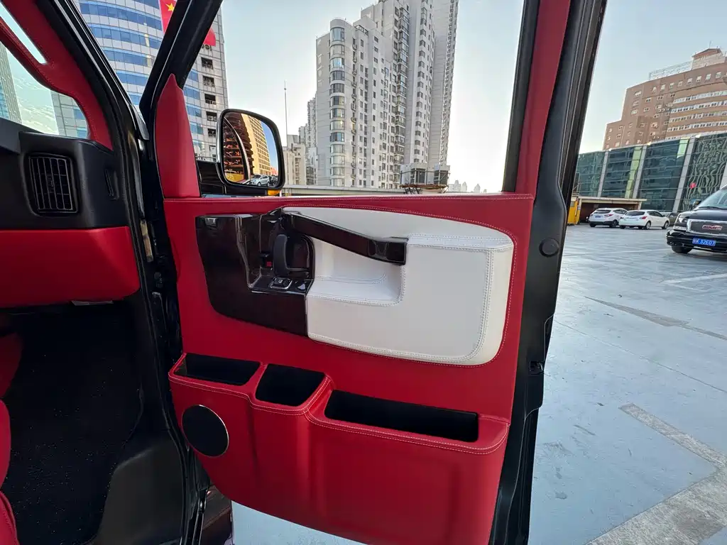 SAVANA 2017 6.0L G660S Yazun Canopy Edition купить на сайте DeffCars