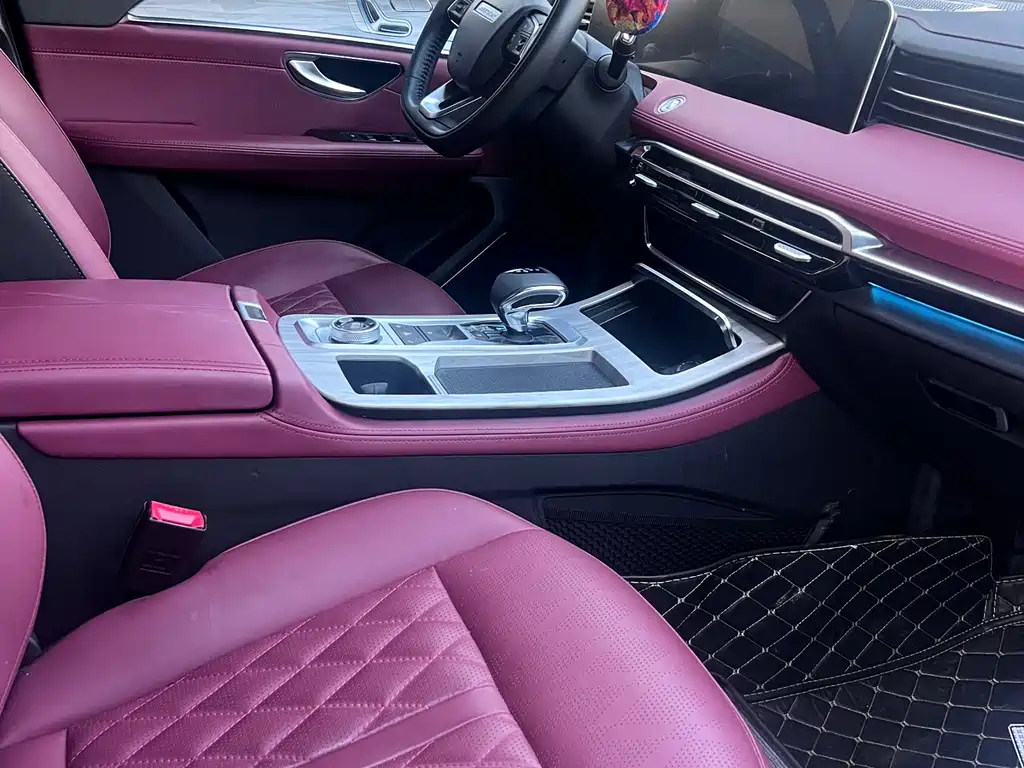 Jietu X70 PLUS 2024 Champion Edition 1.5T DCT Champion MAX 5-seater купить на сайте DeffCars