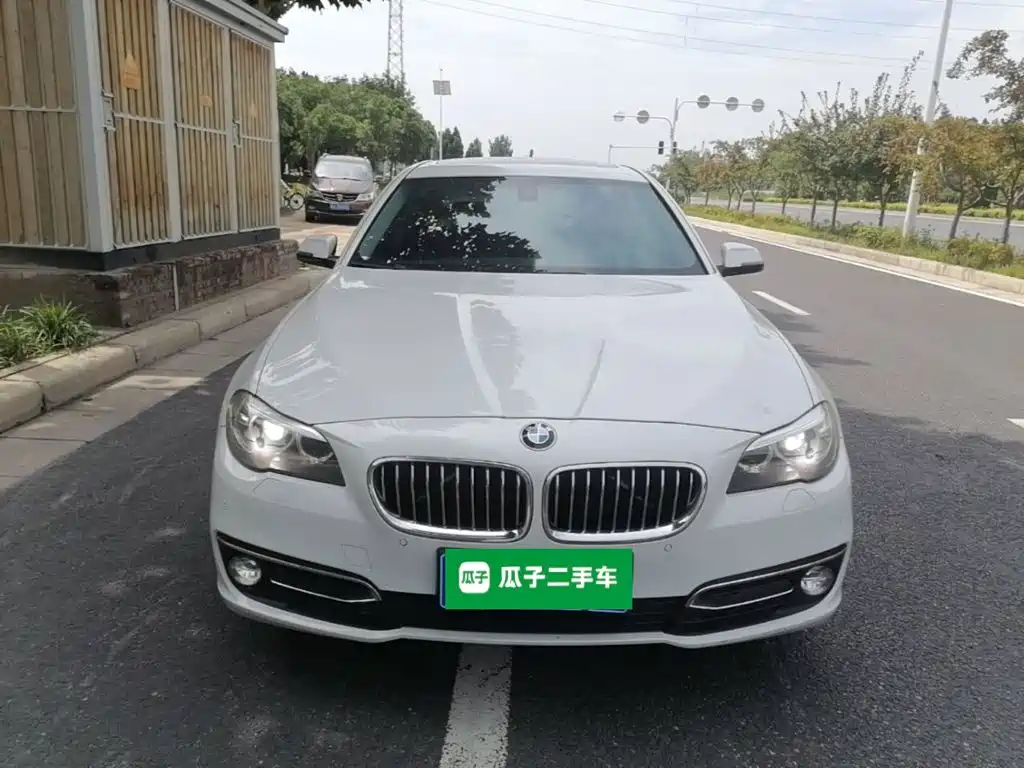 BMW 5 Series 2014 525Li Luxury Design Package купить на сайте DeffCars