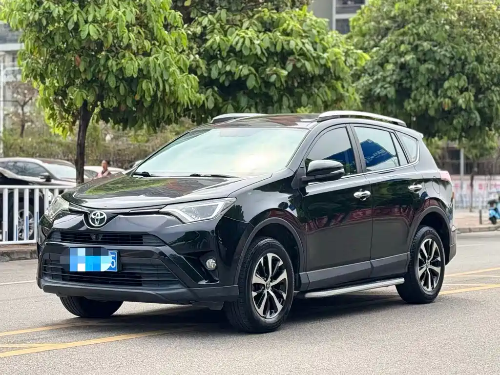 RAV4 Rongfang 2016 2.0L CVT two-wheel drive fashion version National V купить на сайте DeffCars