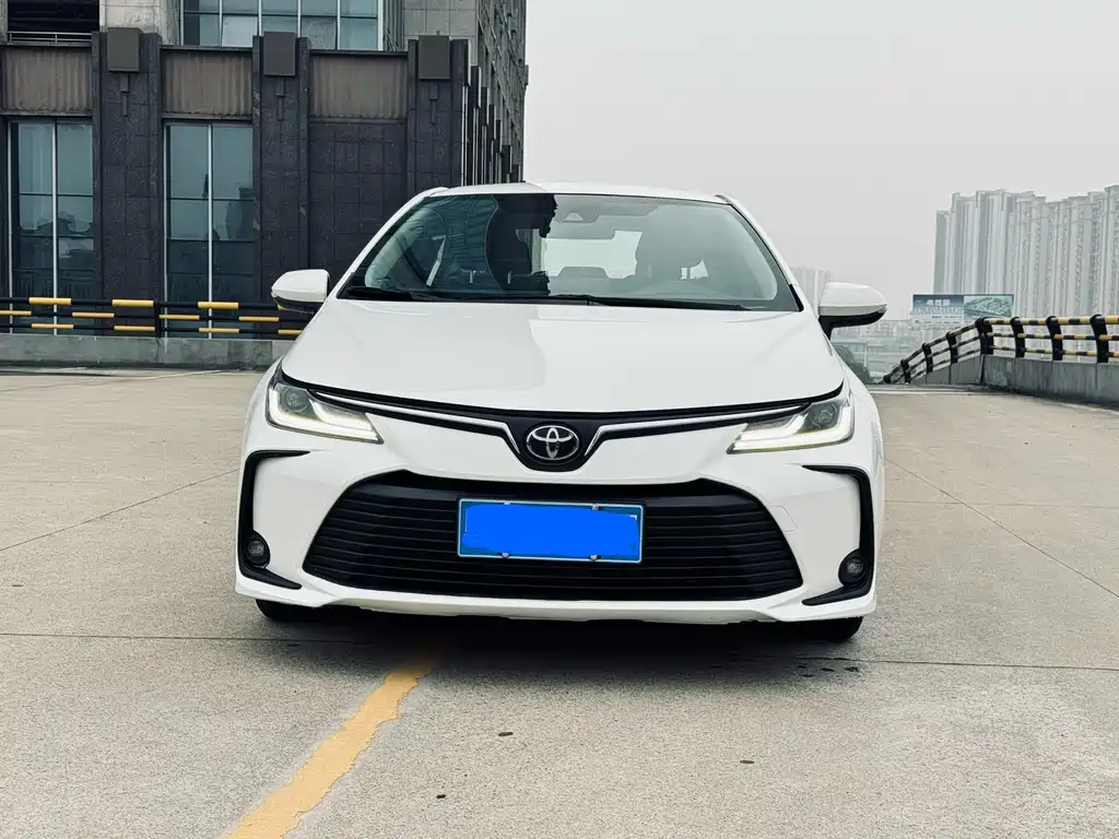 Corolla 2021 1.2T S-CVT Pioneer Edition купить на сайте DeffCars