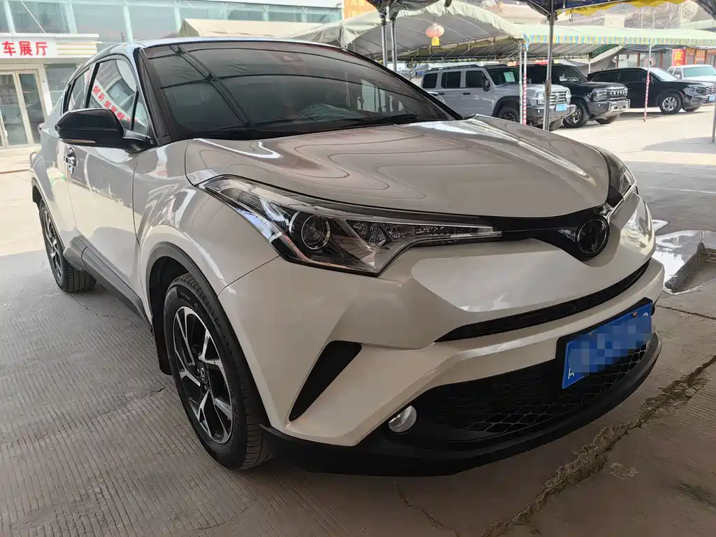 Toyota C-HR 2021 2.0L Luxury Edition купить на сайте DeffCars