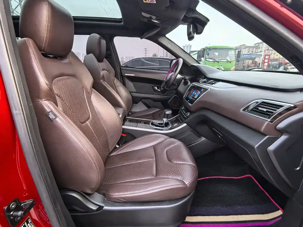 Landwind X7 2015 2.0T Panoramic Premium Edition купить на сайте DeffCars