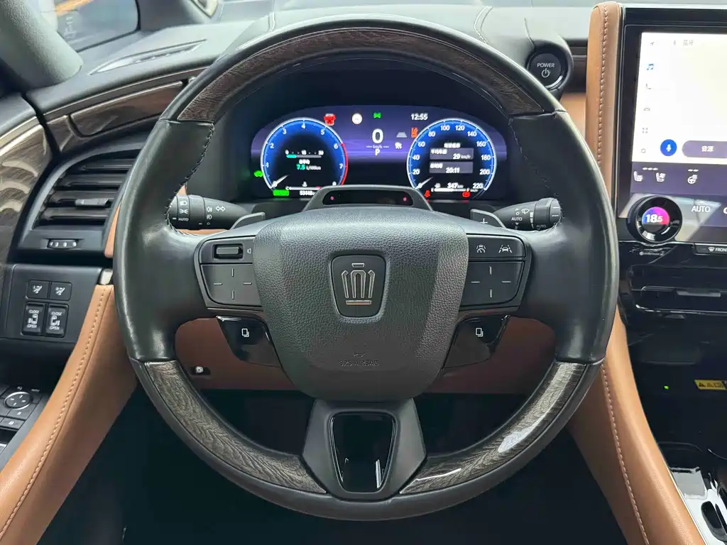 Wilfa 2024 Crown Dual Engine 2.5L Supreme Executive Edition купить на сайте DeffCars