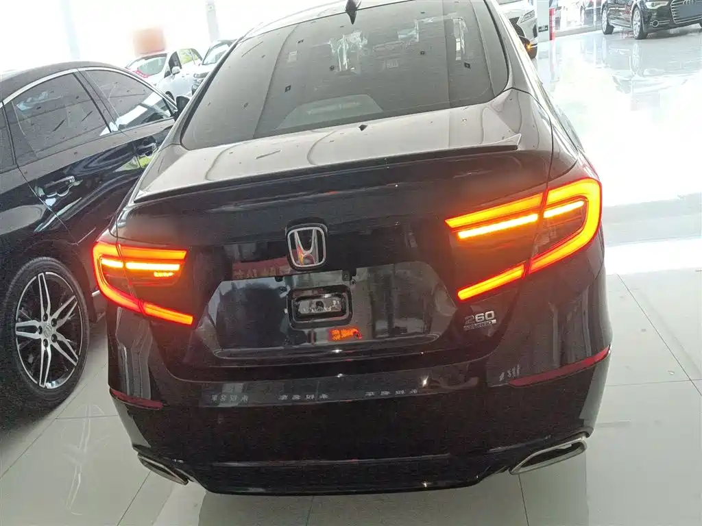 Accord 2022 260TURBO Magic Night Premium Edition купить на сайте DeffCars