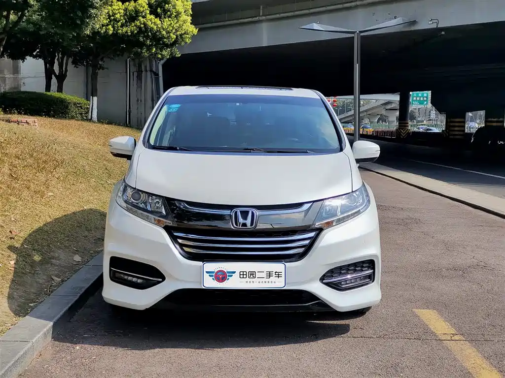 Odyssey 2018 2.4L Deluxe Edition купить на сайте DeffCars