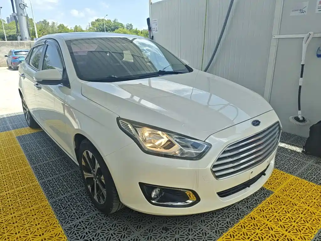 Forex 2015 1.5L automatic fashion model купить на сайте DeffCars