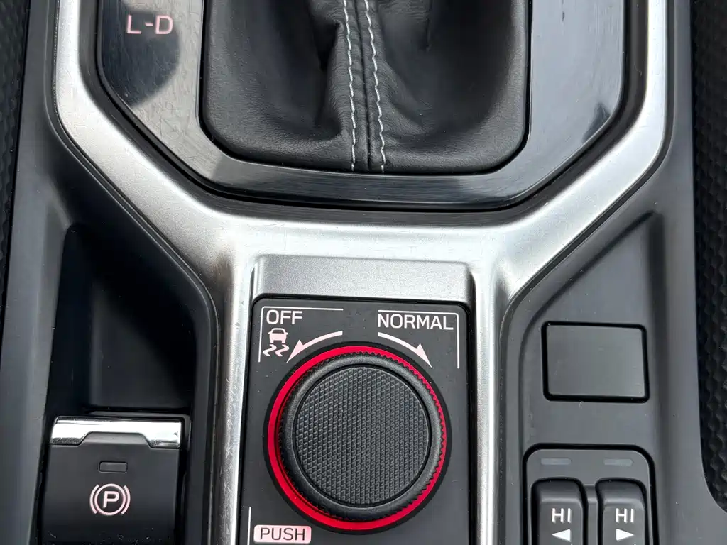 Forester 2020 2.0i Deluxe Edition купить на сайте DeffCars