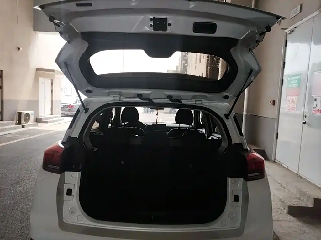 Beijing X3 2019 1.5T Manual Honor Edition купить на сайте DeffCars