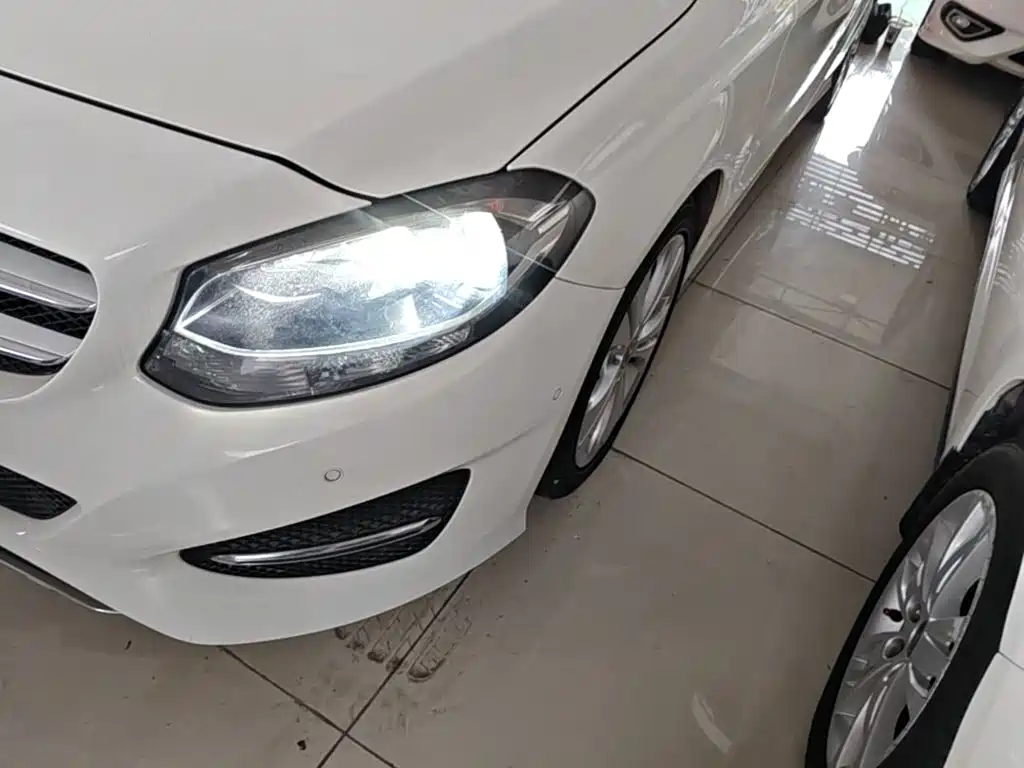 Mercedes B-Class 2018 B 200 Dynamic купить на сайте DeffCars