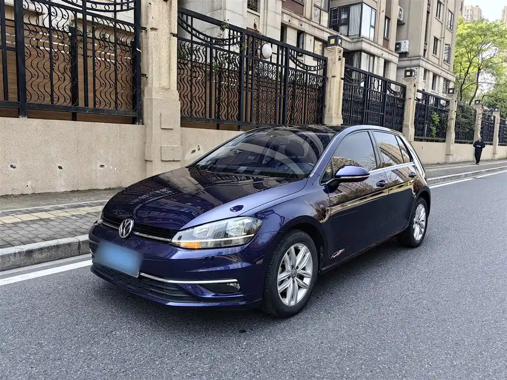 Golf 2018 1.6L automatic comfort type купить на сайте DeffCars