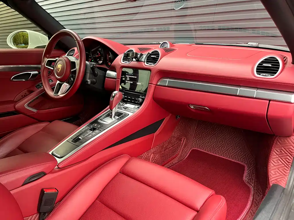 Porsche 718 2022 Boxster 2.0T купить на сайте DeffCars