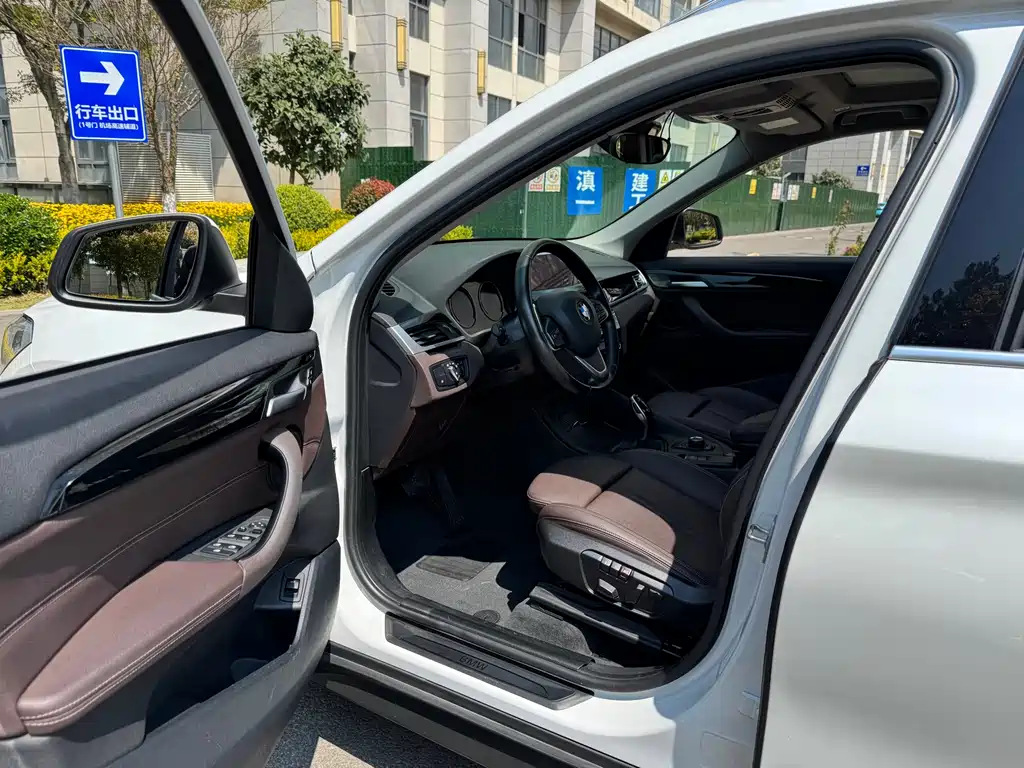 BMW X1 2020 sDrive20Li Fashion Model купить на сайте DeffCars