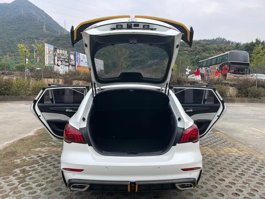 MG6 2021 Pro 1.5T automatic Trophy flagship version купить на сайте DeffCars