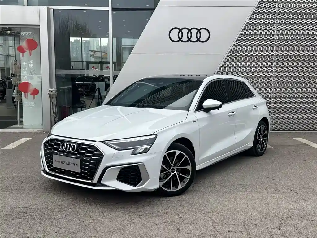 Audi A3 2022 Sportback 35 TFSI Enterprising and Elegant Model купить на сайте DeffCars