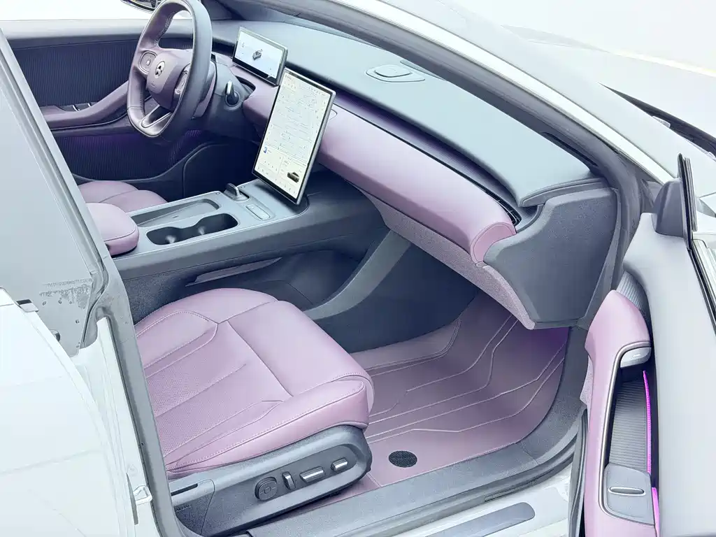 NIO ET5T 2024 model 75kWh Touring купить на сайте DeffCars