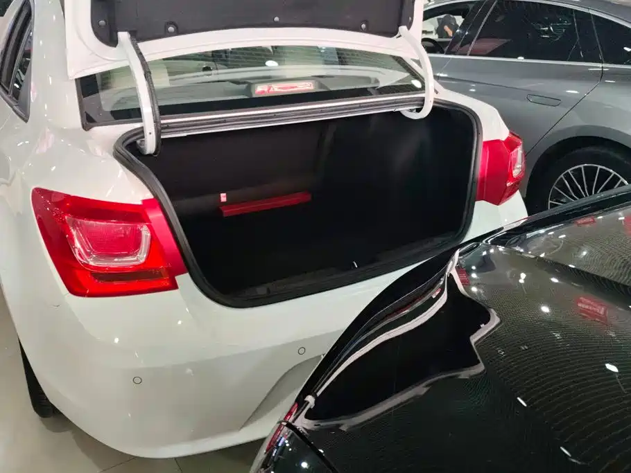 Cruze 2015 1.5L Classic SE AT купить на сайте DeffCars