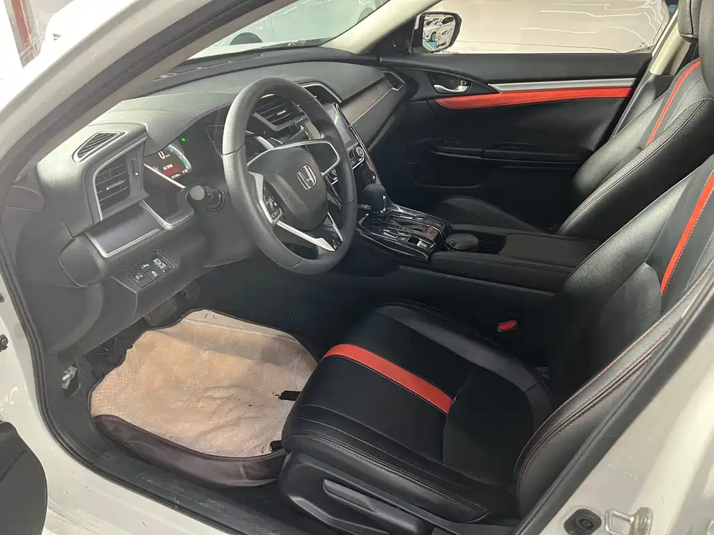Civic 2016 220TURBO CVT Deluxe Edition купить на сайте DeffCars